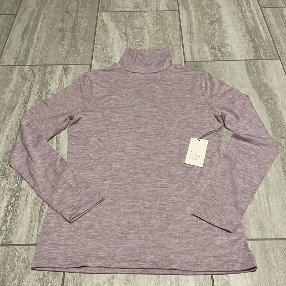 A new day Turtle Neck long sleeves tee shirt size Small
